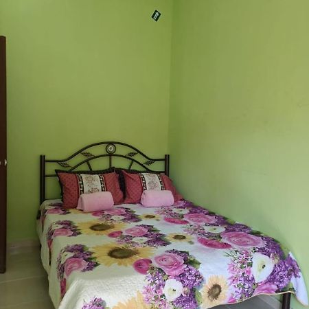 Yasmeen Homestay Kemaman Chukai المظهر الخارجي الصورة