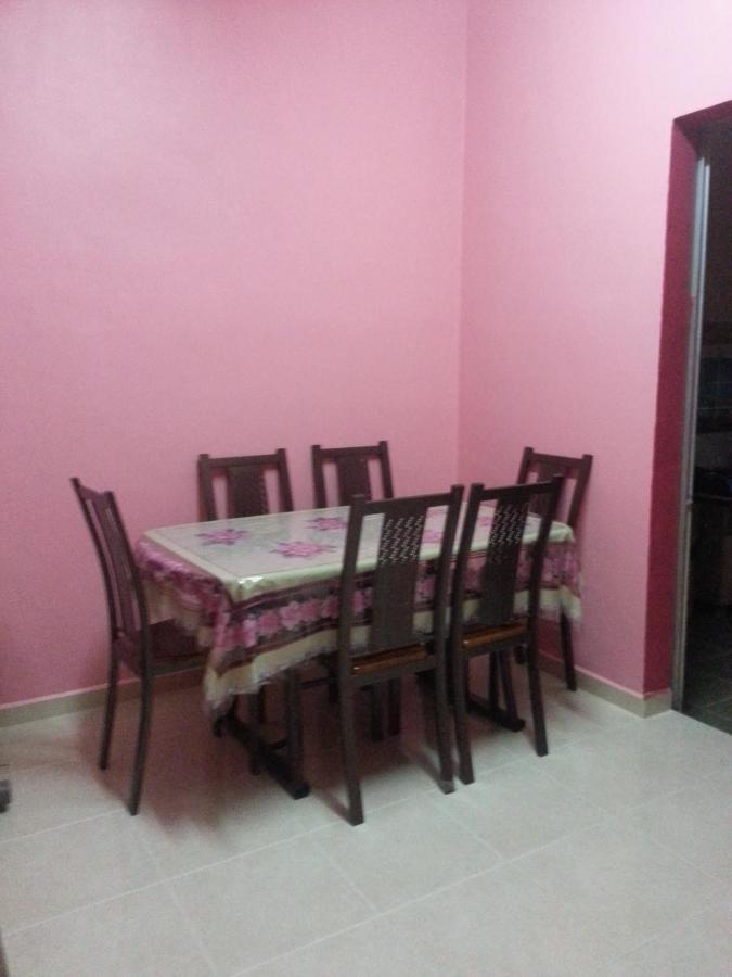 Yasmeen Homestay Kemaman Chukai المظهر الخارجي الصورة